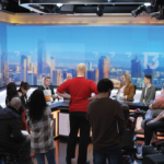 ללמוד מהגדולים: הצטרפו לקורס מקצועות הטלוויזיה של רשת 13